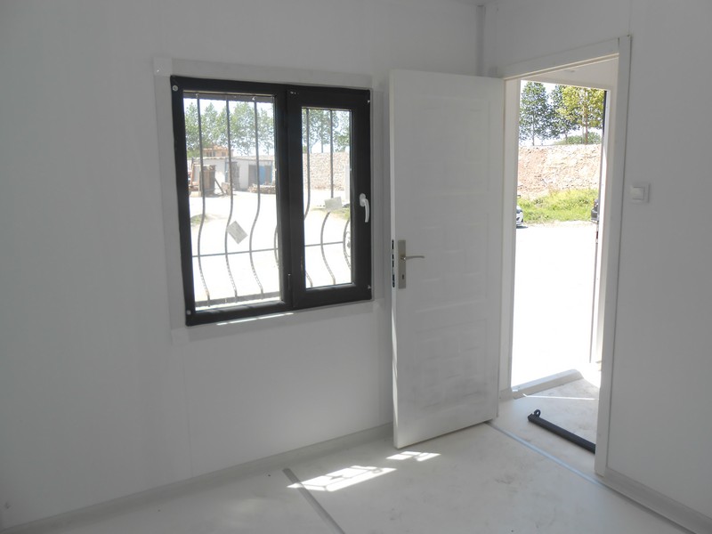 24 m² ORTADAN FULL LAMİNA  KONTEYNER-FÜME FERFORJELİ
