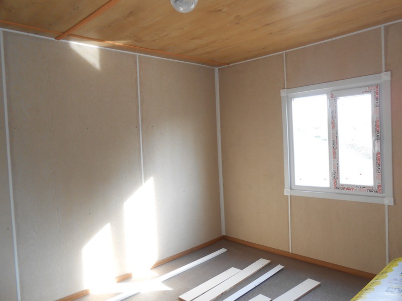 42 m² BİRLEŞİM-İÇİ BETOPAN-DIŞI AHŞAP DESENLİ SAC KONTEYNER