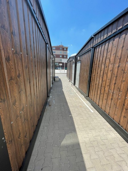 4 Adet 42 M² BIRLESIM CATILI KONTEYNER-DIŞI AHŞAP DESENLİ SAC-İÇİ BETOPAN/FULL