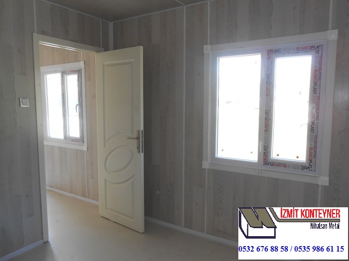 21 M² ÇATILI-SUNDURMALI- DIŞI BOYALI BETOPAN-İÇİ LAMİNA KONTEYNER/FULL