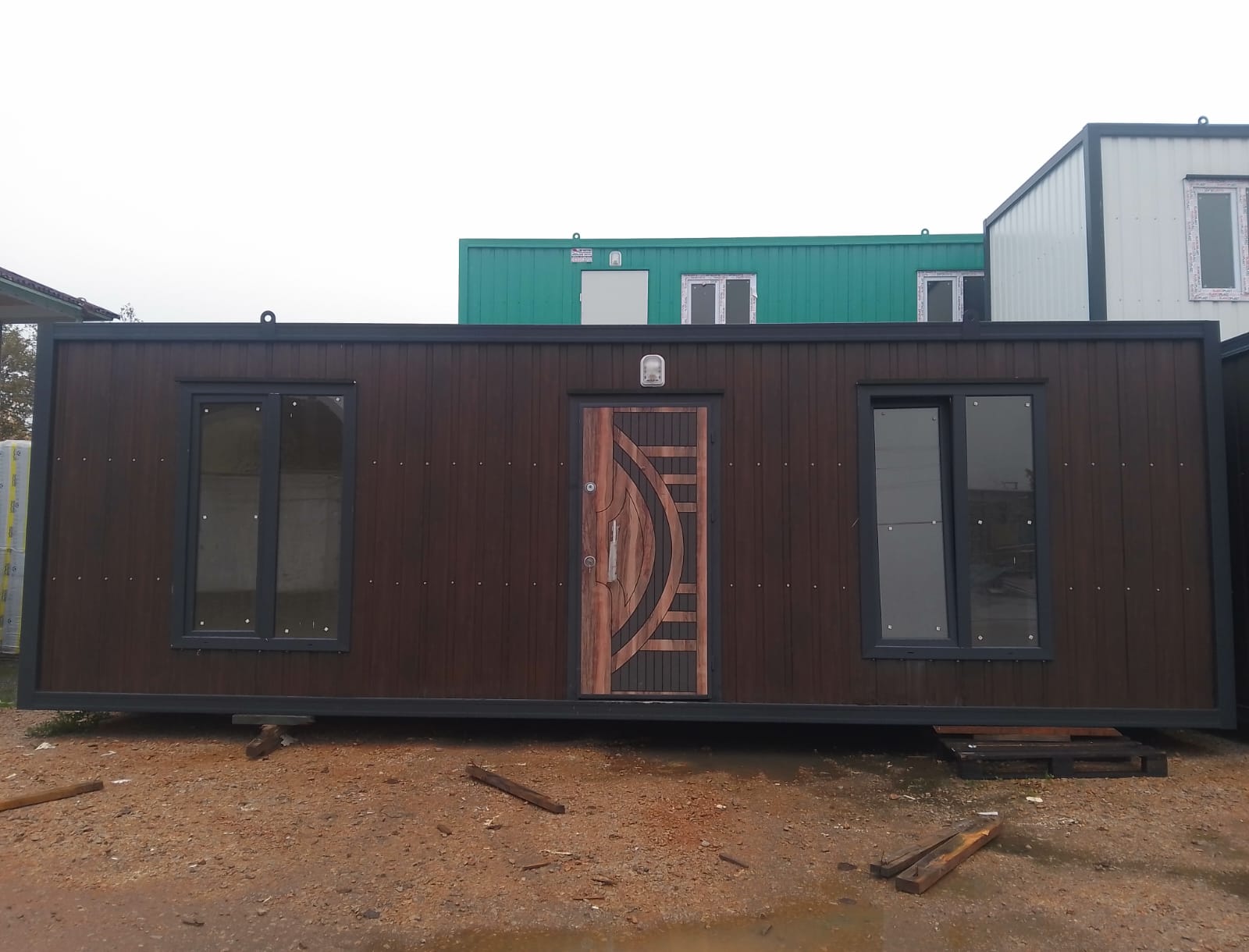 48 M² BİREŞİM DIŞI SAC-İÇİ BETOPAN KONTEYNER