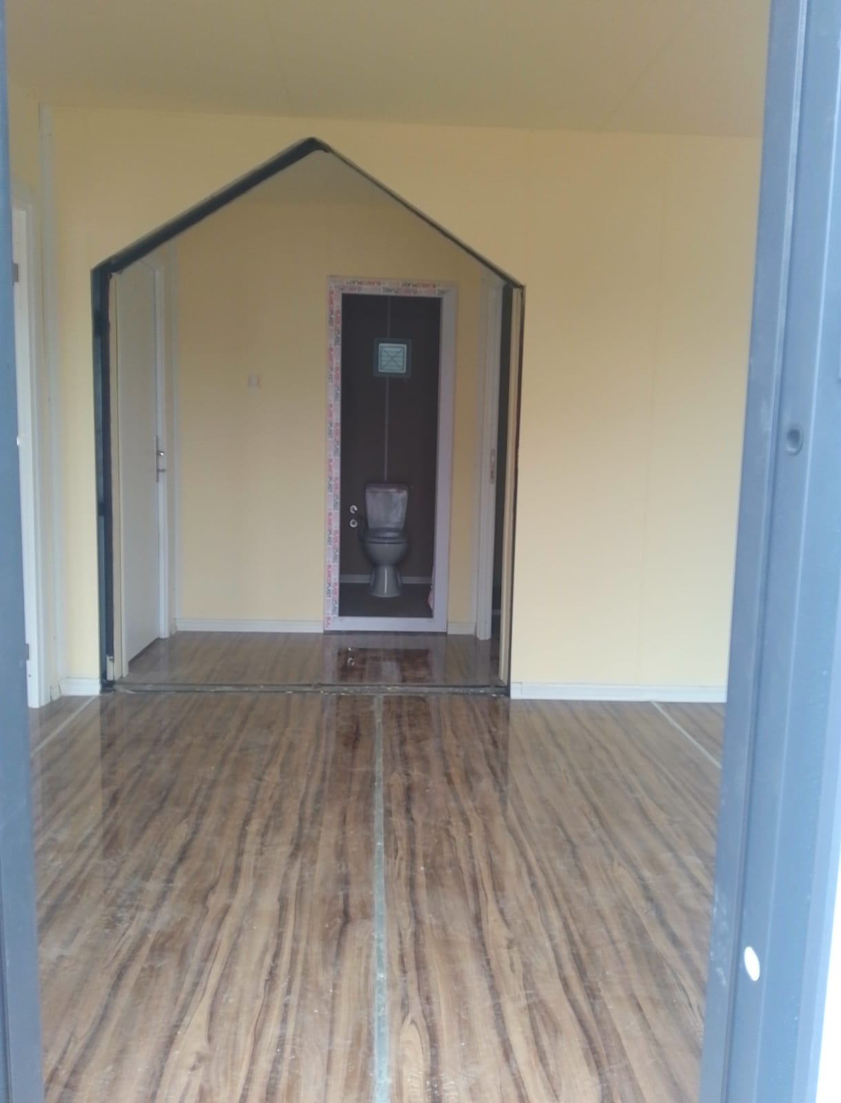 48 M² BİREŞİM DIŞI SAC-İÇİ BETOPAN KONTEYNER