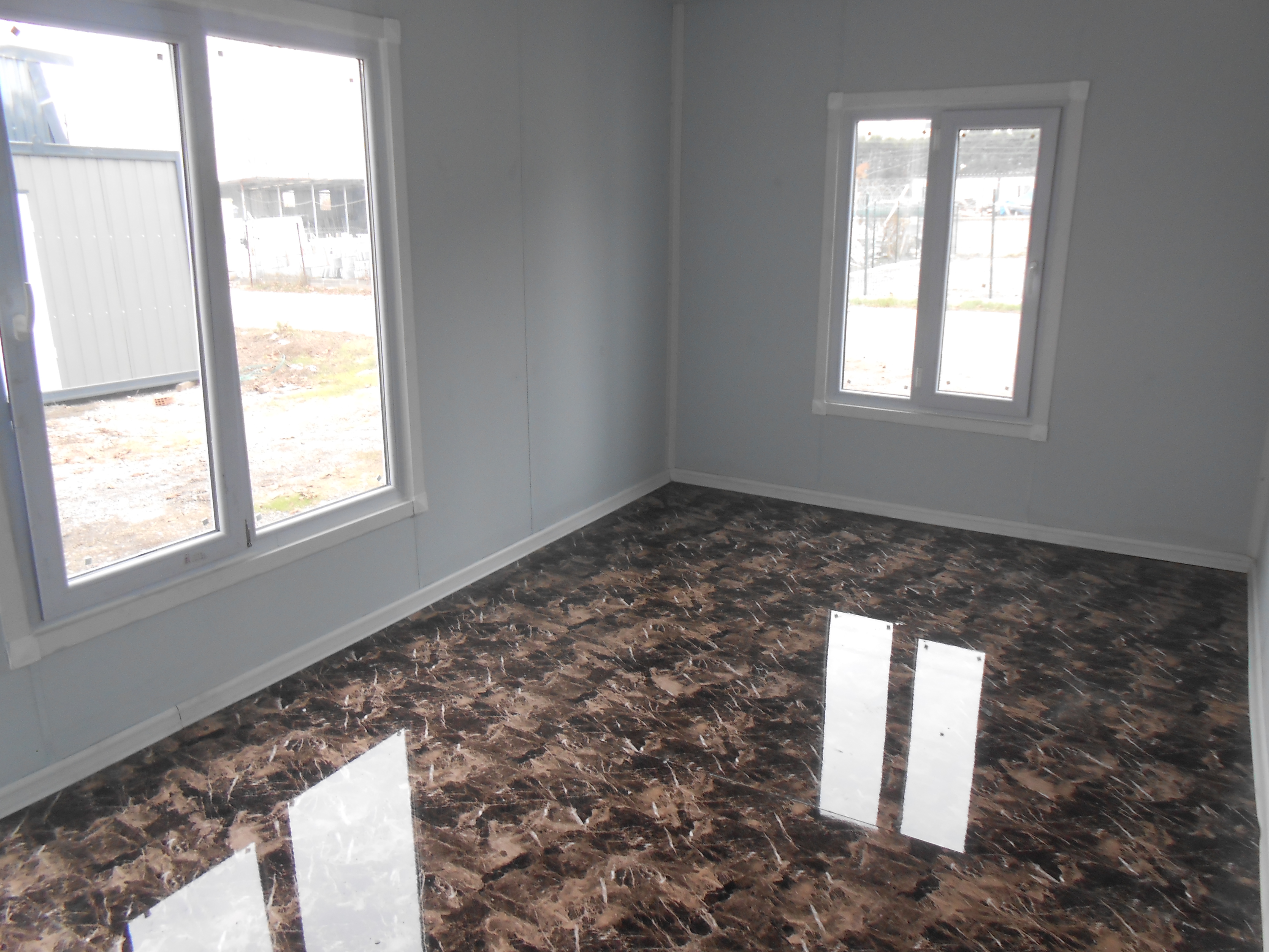 15 M² DIŞI ORMAN DESENLİ SAC-İÇİ BOYALI BETOPAN KONTEYNER