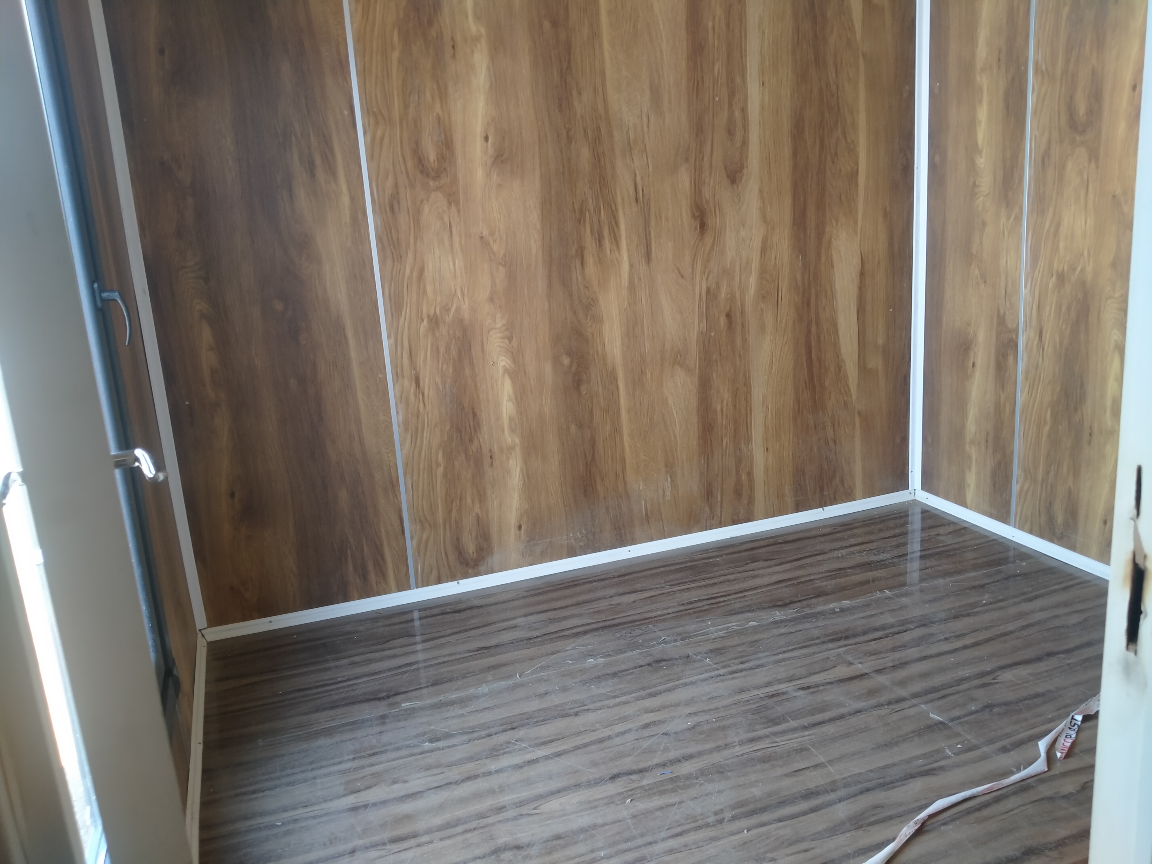42 M² L MODEL-DIŞI GRİ SAC-İÇİ LAMİNA KONTEYNER-FULL