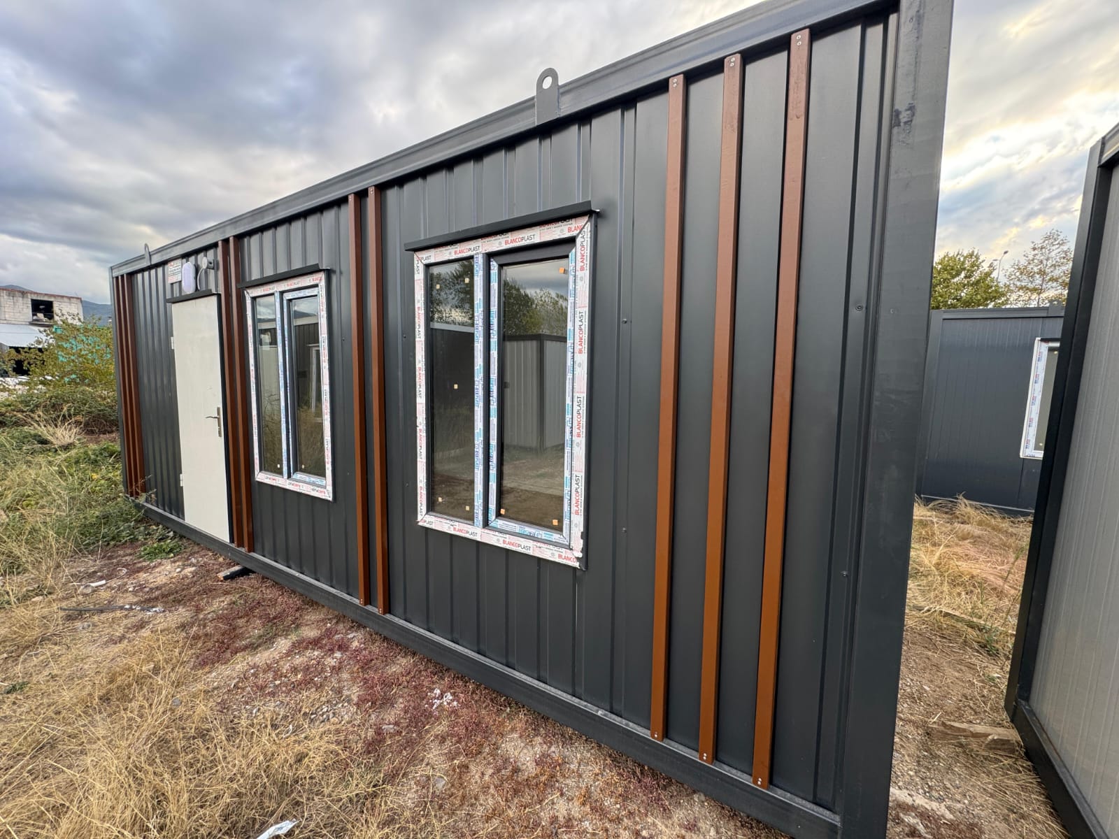 3x7 21 m² DIŞI SAC İÇİ BETOPAN KONTEYNER 